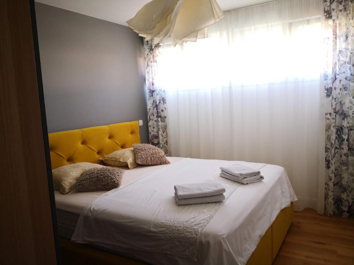 Apartamento Lelu Luxury With Panoramic Views Split Exterior foto
